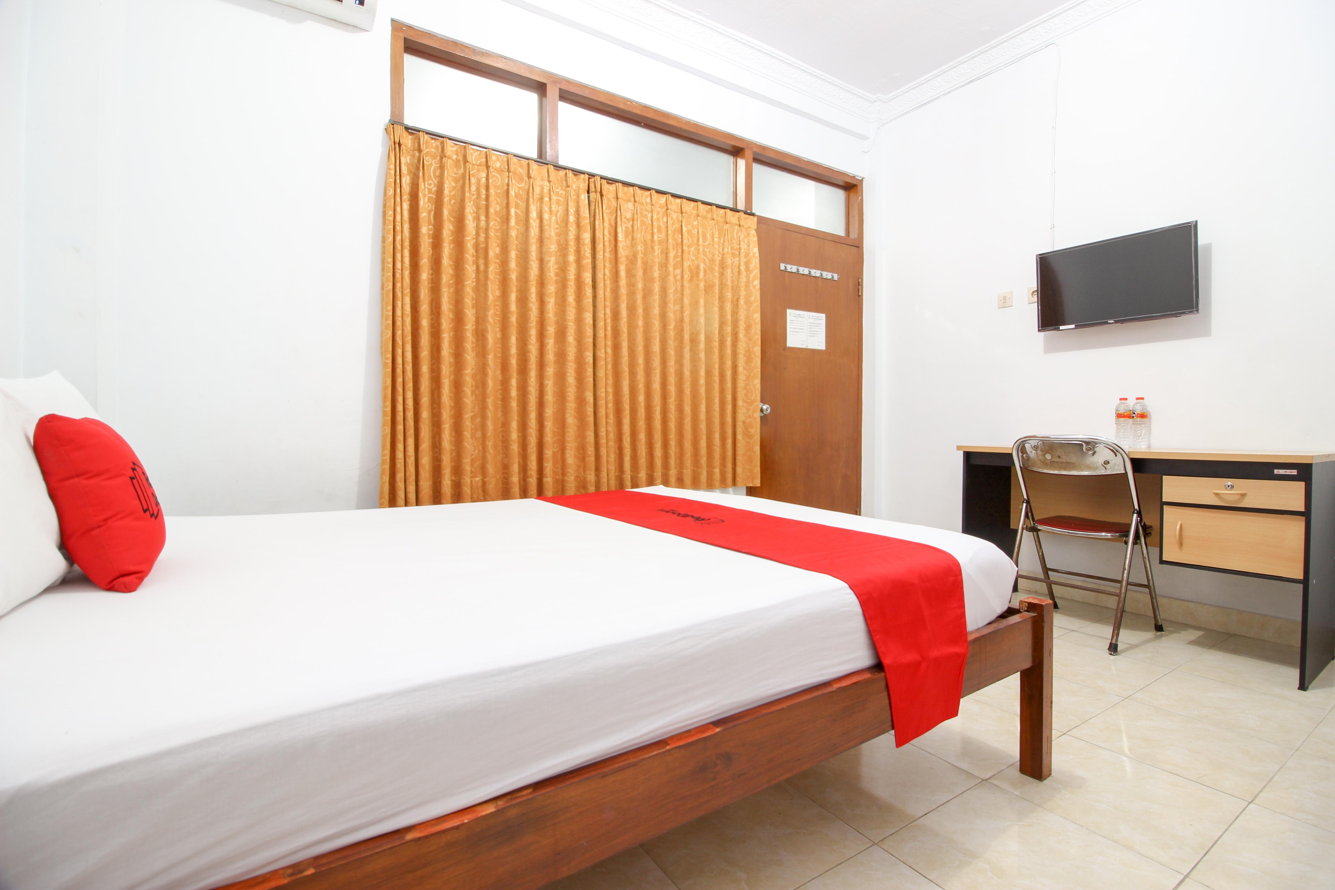 Reddoorz Plus Near Alun Alun Selatan Hotel Jogjacarta Exterior foto