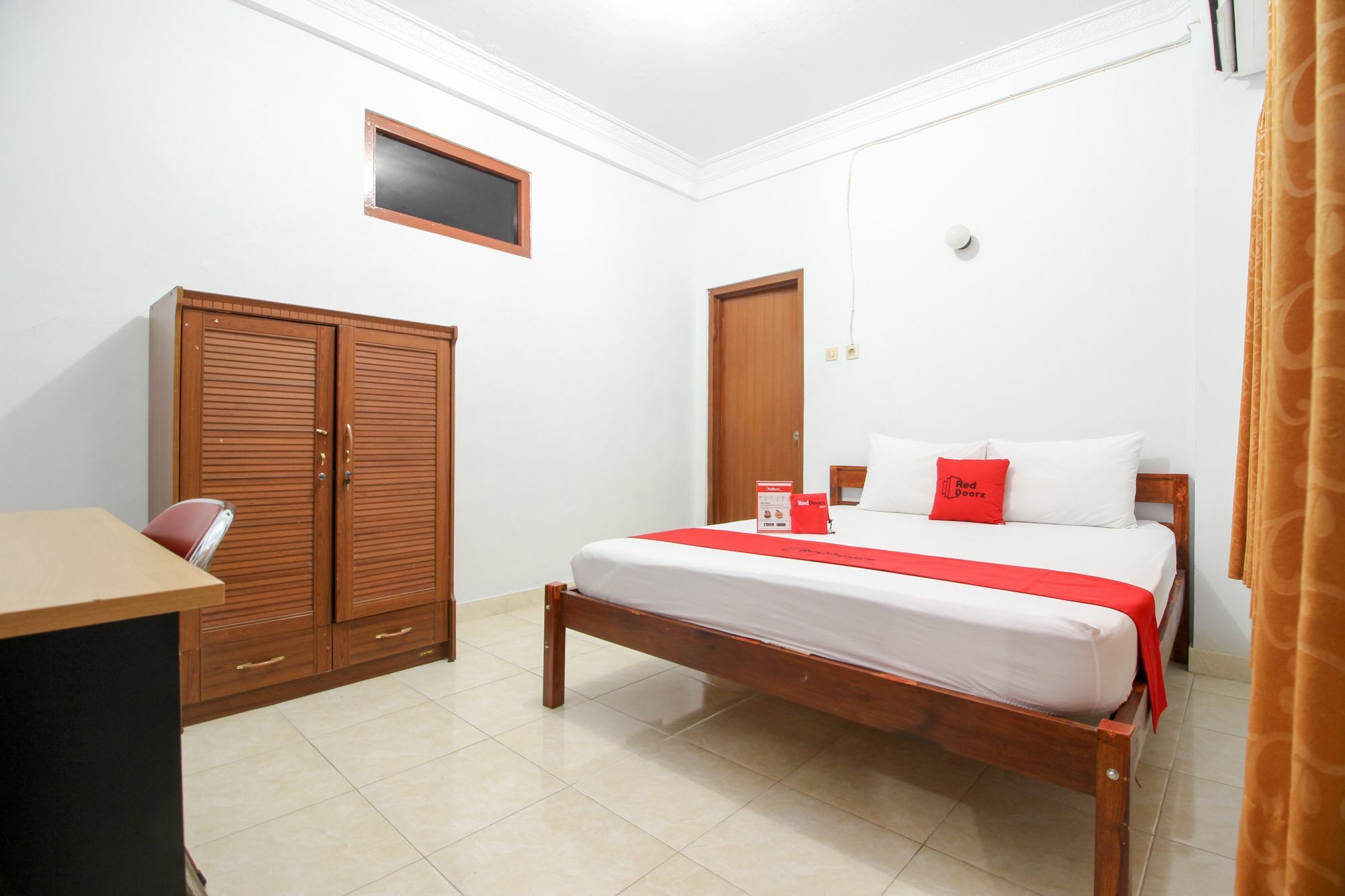 Reddoorz Plus Near Alun Alun Selatan Hotel Jogjacarta Exterior foto